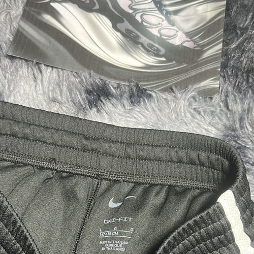 Nike Dri Fit shorts size L black and white