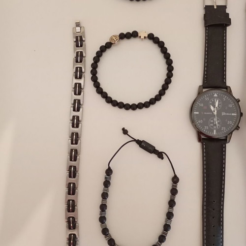 Men's jewelry set like new, black and silver