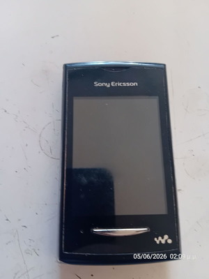 Sony Ericsson W150i mobile phone used for parts