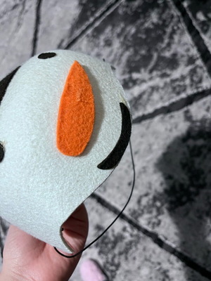 Snowman hat like new
