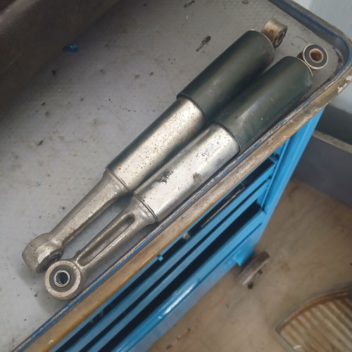 C50 GLX motorcycle shocks used