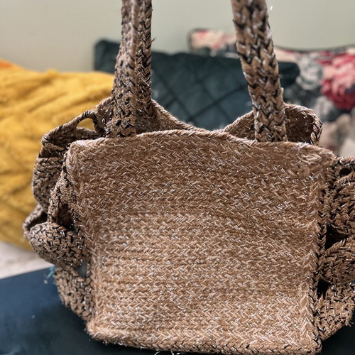 Ble Resort Collection Straw Jute Handbag like new, beige