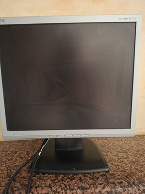 NEC ASLCD73V-BK Accusynk LCD monitor used, very good condition