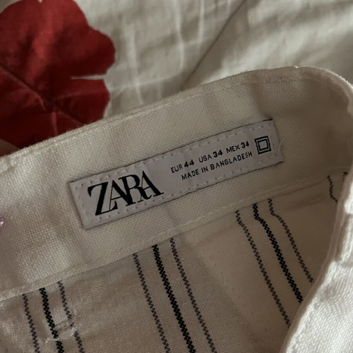 Zara men's white bermuda shorts