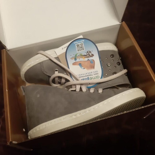 Babywalker grey shoes with trucks size 24 waterproof napa new
