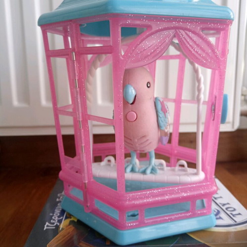 Little Live Pets Bird and Cage like new