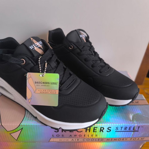 Skechers Uno Golden Air sneakers new, size 35.5, black and gold