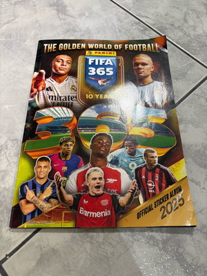 Sticker album like new, moderately advanced