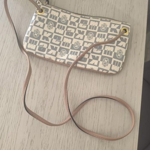 Kem crossbody bag like new, white and blue