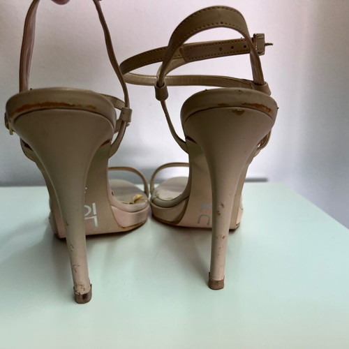 Luigi beige sandals with thin heel, size 38