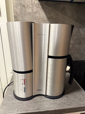 Кафемашина Siemens Porsche Design TC91100 като ново, алуминиев корпус