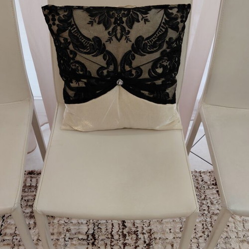 Leather chairs used, white with metal frame, set of 4