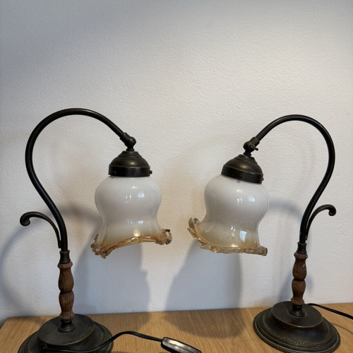Vintage table lamps set of 2 like new