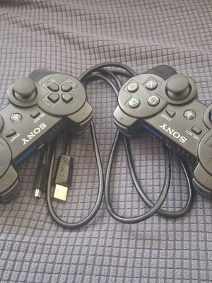 Sony χειριστήρια PS3 μεταχειρισμένα, 2 τεμάχια με drift, με καλώδιο φόρτισης