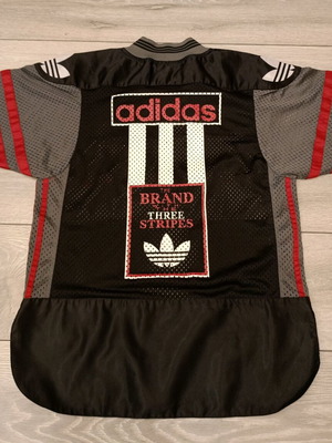 Adidas retro mesh jersey shirt used, black and red