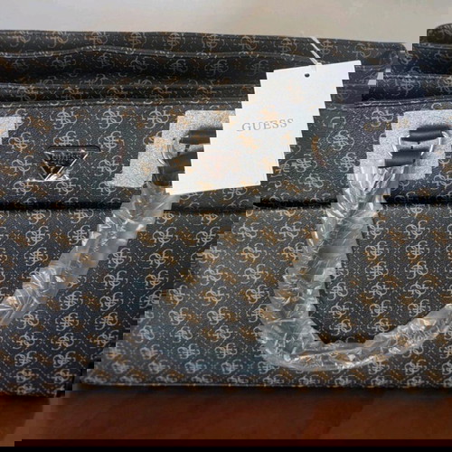 Guess Jesco τσάντα χειρός καινούργια, καφέ