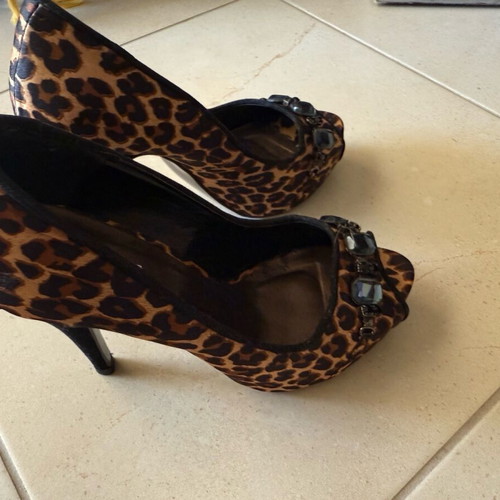 Anelle women's shoes size 38 new, brown