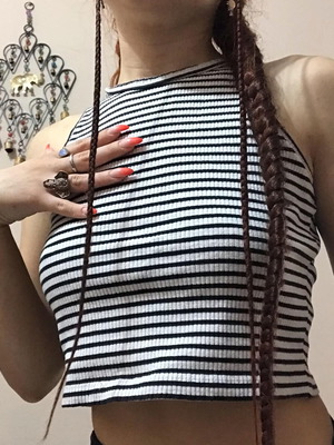 Black and white ribbed crop top Pull & Bear like new, size Medium