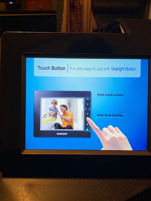 Photo frame Samsung SPF 85H μεταχειρισμένο με φορτιστή