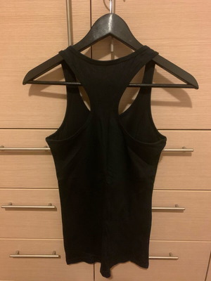Nike gym top like new, size XS black
