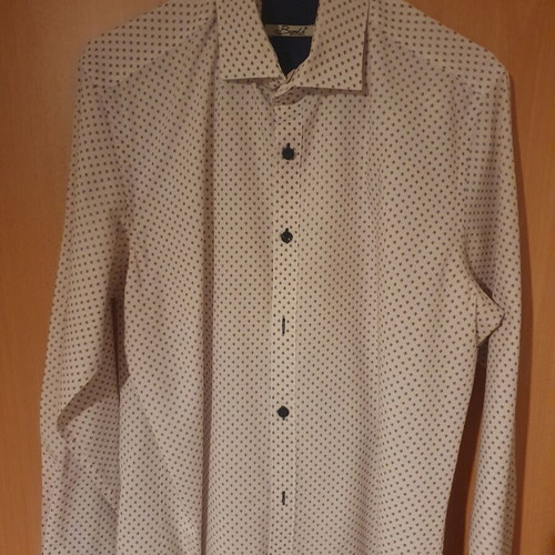 Brandit men's shirt size L like new, white with red dots