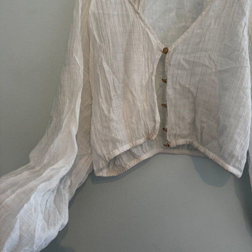 Crop shirt, white with gold buttons, size XL-XXL