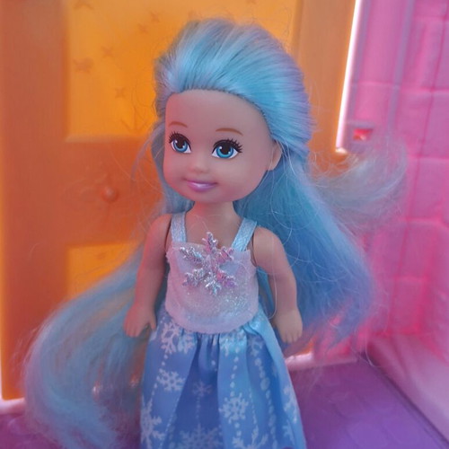 Doll small princess like new
