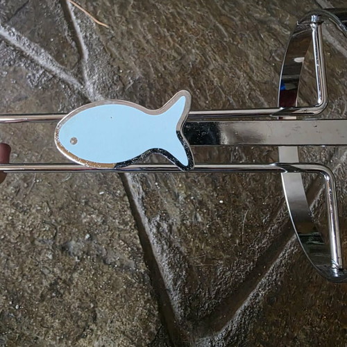 Kitchen roll holder and towel rack set inox with decorative fish like new