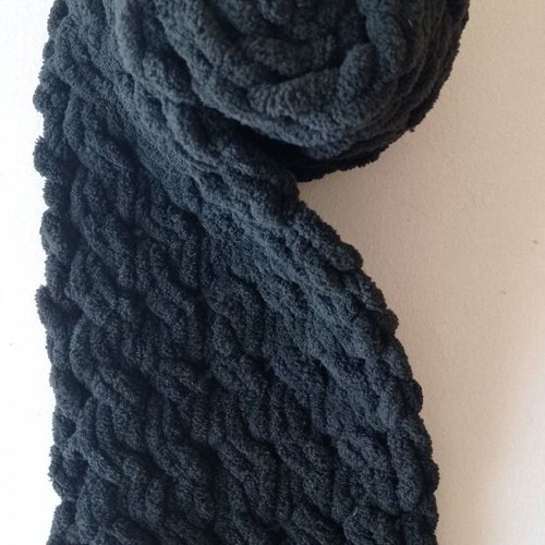 Handmade Alize Puffy Scarf custom made, ultra-soft hypoallergenic yarn