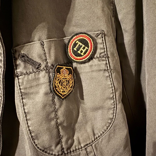 Tommy Hilfiger gray jacket like new with removable badges