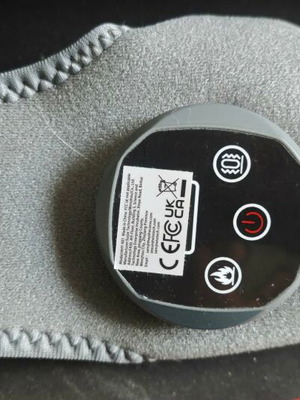 Wireless electric massage device like new with pneumatic vibration and heating
