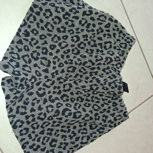 Calliope shorts for girls like new, beige and black, size 140 cm