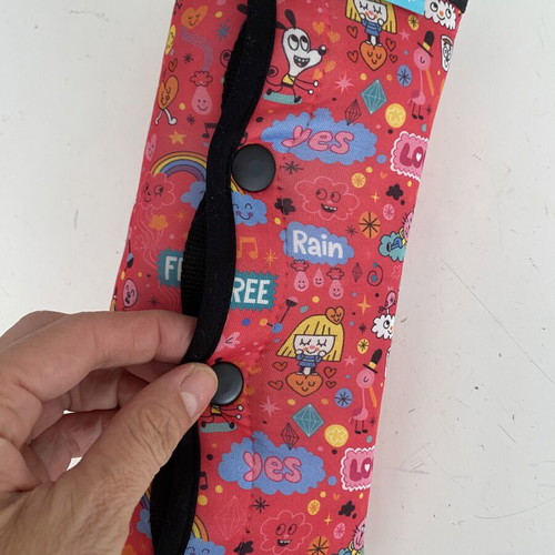 Car seat belt protector for children aged 3 to 12, like new, Happy hop