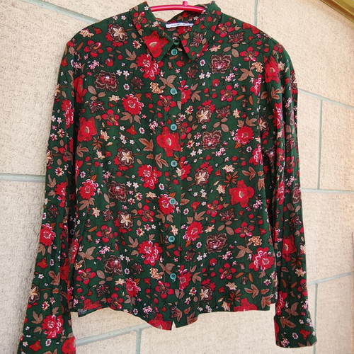 SheX vintage floral women's shirt, size S