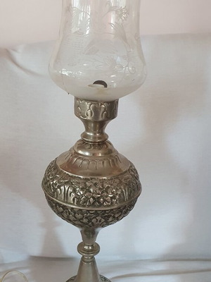 Lamp silver-plated handmade from Giannina like new