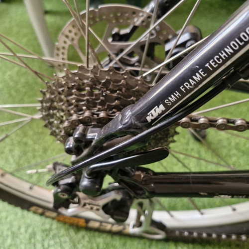 KTM Mountain Bike 26 Inch Disc Brakes 24 Speeds like new