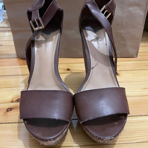 Stradivarius platforms used No39 brown with straw look