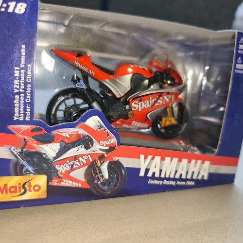 Yamaha YZR-M1 Moto GP 2004 Miniature New