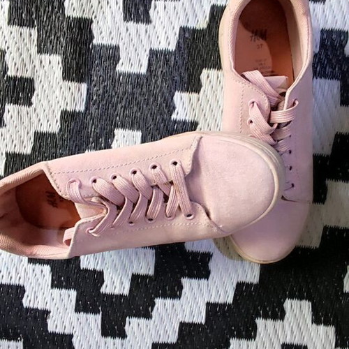 H&M pink walking sneakers like new, size 37