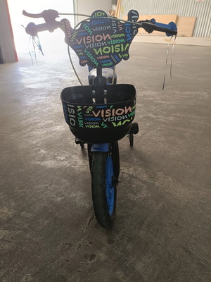Boys' children's bicycle 16 inch with basket and training wheels