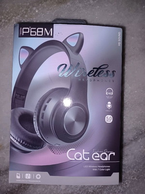 Cat Ear Headphones new with lighting and powerful sound