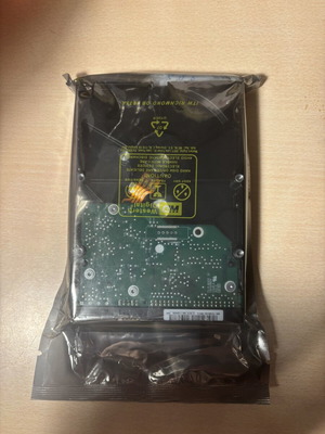 Western Digital Caviar Blue 160GB IDE/PATA WD1600AAJB new old stock