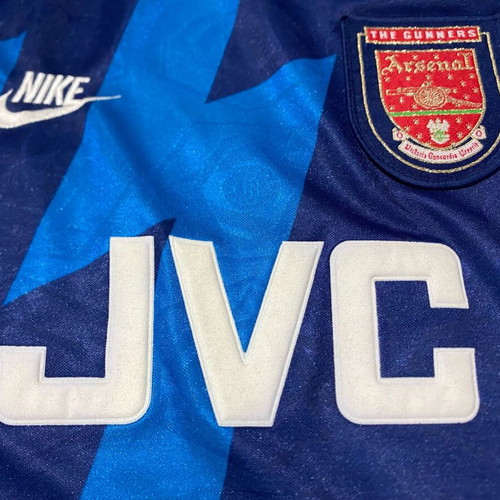 Arsenal 1995-96 away shirt Nike Premier with JVC sponsor, medium