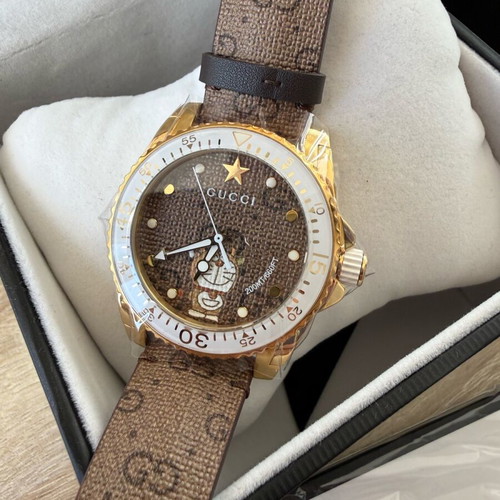 Gucci Dive Doraemon Limited Edition 40mm watch new