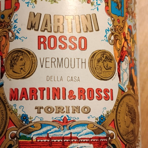 Martini Rosso vermouth sealed from the 70s