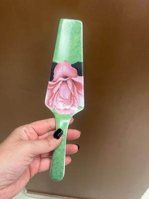 Cake spatula like new