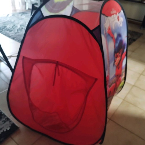 Ladybag folding tent with lights like new
