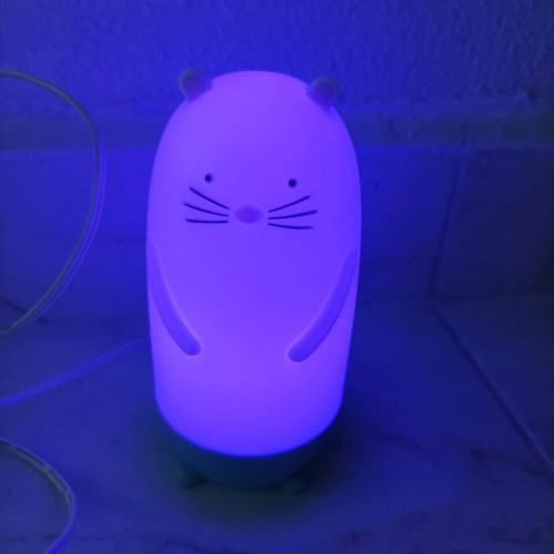 Children's lamp like new, color changing