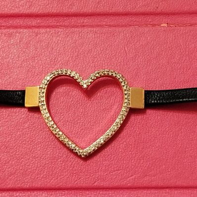 Heart bracelet like new, leather, 14 centimeters