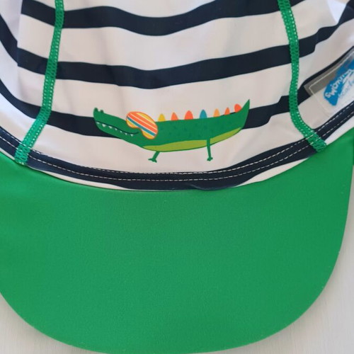 Energiers beach hat for 6-8 years, like new